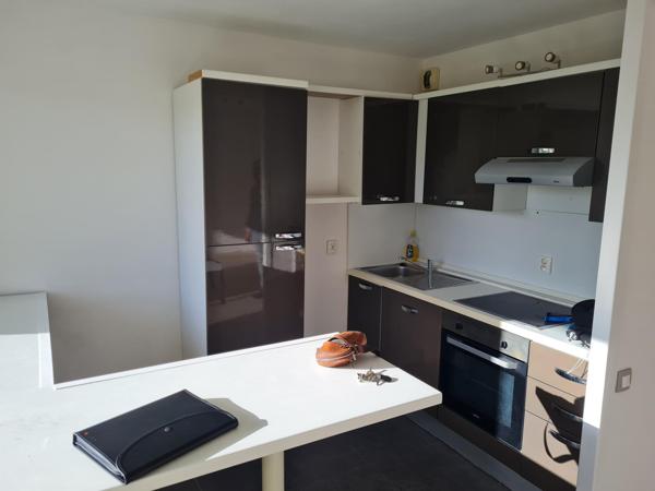idéal investisseur appartement plein centre de ville fontaine 36 m²