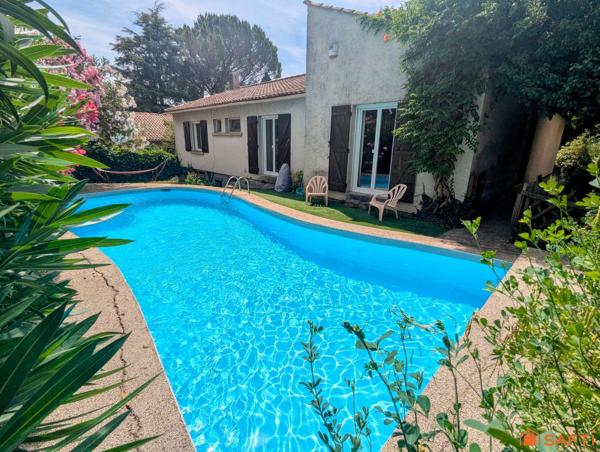 Maison 5 chambres, studio et piscine à Nîmes !