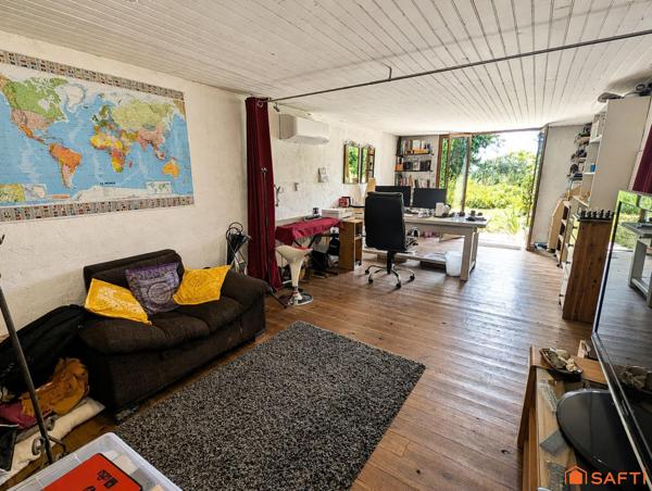 Maison 5 chambres, studio et piscine à Nîmes !