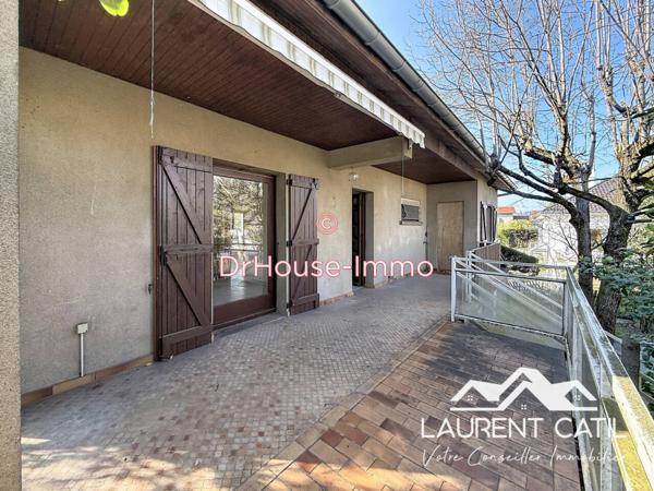 Maison à vendre 9 pièces de 214 m²