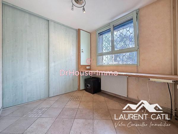 Maison à vendre 9 pièces de 214 m²