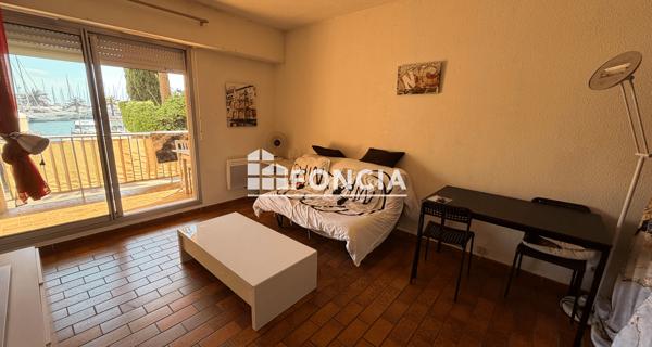 À vendre Studio 23.31 m² - Hyères 83400