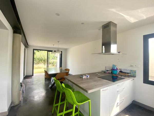 Maison 4 pièces - BIARD Biard (86580)