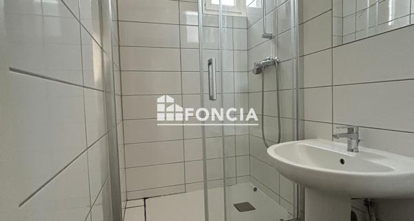 Location Studio meublé 22.97 m² - Montluçon 03100