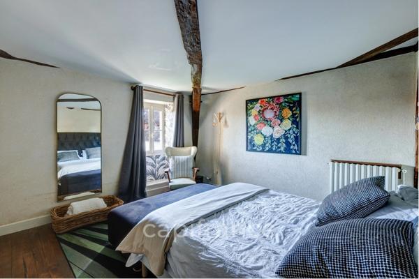 Propriete de caractère à vendre 17 pièces proche de Martel