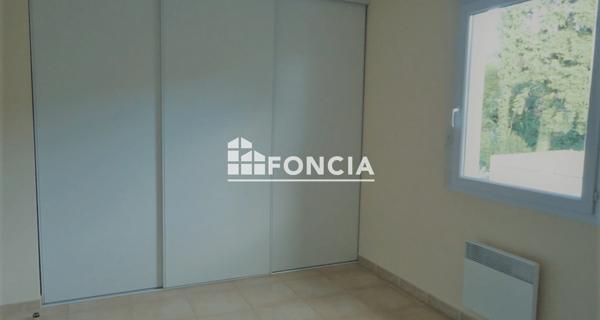 Location Appartement 3 pièces 69 m² - Orange 84100