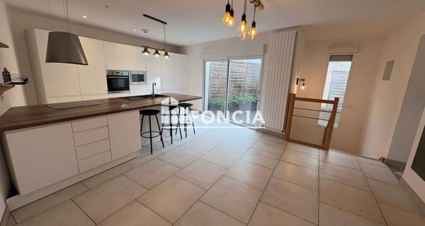 À vendre Maison 5 pièces 136 m² - Angers 49100