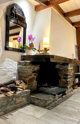 Maison coup de cœur avec garage entre authenticité et modernité La Roulière