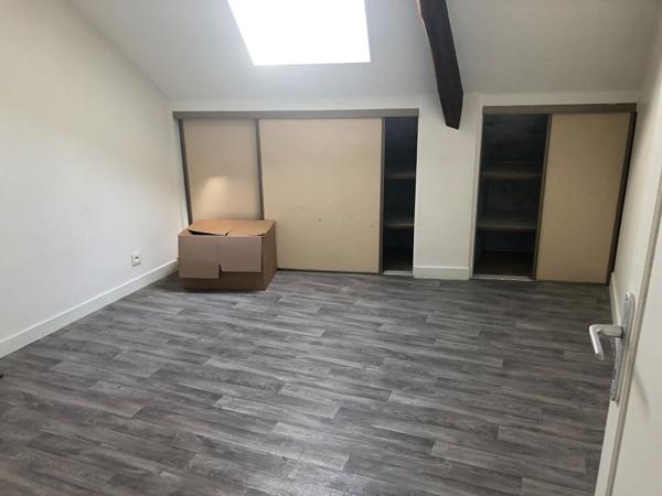 A vendre immeuble de rapport a Merdrignac . Axe Rennes Loudeac