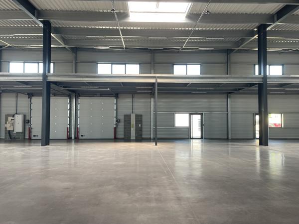 Local D’activité 331m² – St barthelemy d anjou