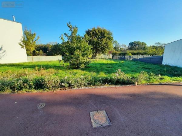 Terrain à Batir à vendre à Saint-Révérend en Vendée (85220), ref : 85091-5177