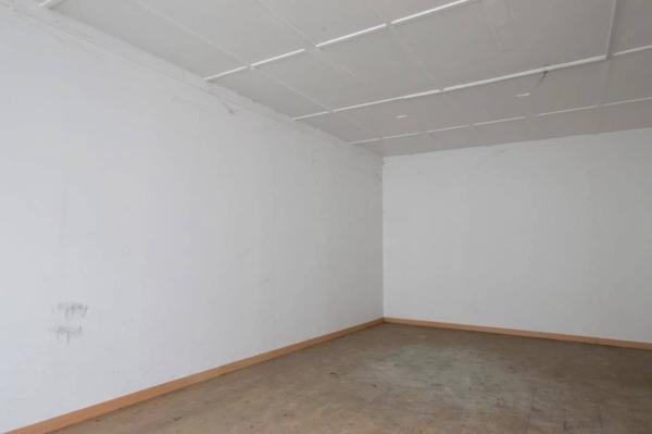 Immeuble de 400m2 à rénover à Marans