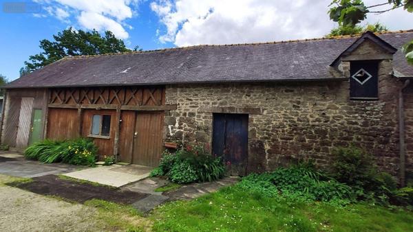 Maison individuelle à vendre à Pluméliau-Bieuzy dans le Morbihan (56930), ref : 065/1781   
Campagne