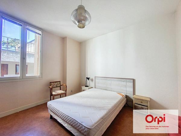 Appartement à louer    2 pièces • 34,42 m2 Néris-les-Bains