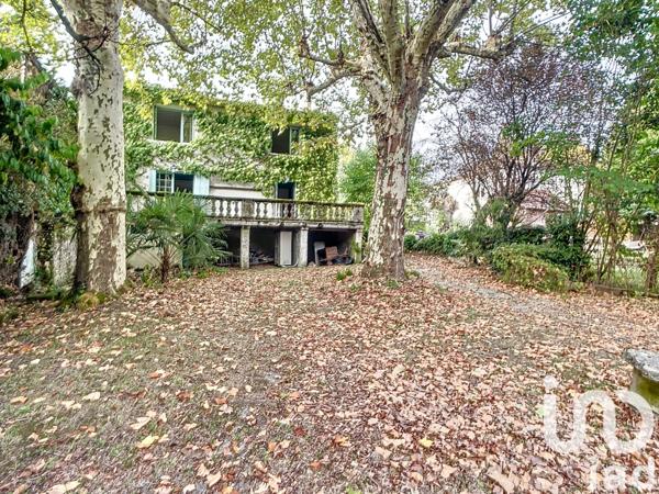 Maison à vendre 10 pièces 225 m² Dausse