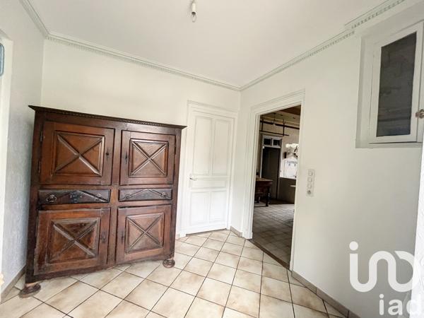 Maison à vendre 10 pièces 225 m² Dausse