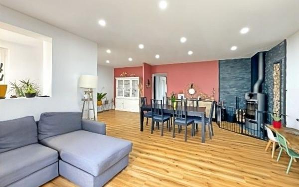 Maison à vendre    6 pièces • 158 m2 Les Clouzeaux
