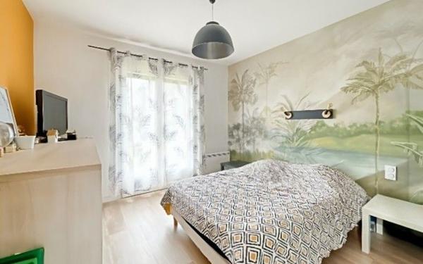 Maison à vendre    6 pièces • 158 m2 Les Clouzeaux