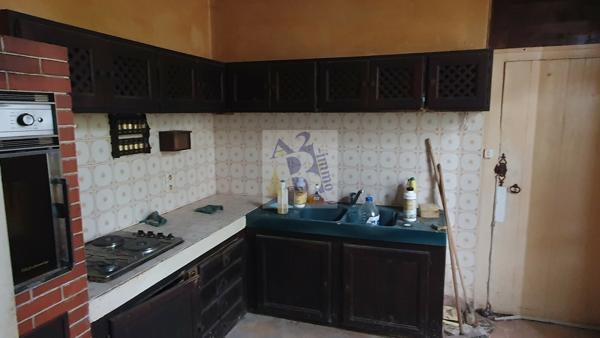 Vente maison de ville Gente (16130), 441.00m² avec 11 pièce(s) dont 6 chambre(s) sur 6500.00m² de terrain. Agence Allard Brimeaud