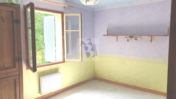 Vente maison de ville Dignac (16410), 111.00m² avec 5 pièce(s) dont 3 chambre(s). Agence Allard Brimeaud
