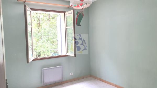 Vente maison de ville Dignac (16410), 111.00m² avec 5 pièce(s) dont 3 chambre(s). Agence Allard Brimeaud
