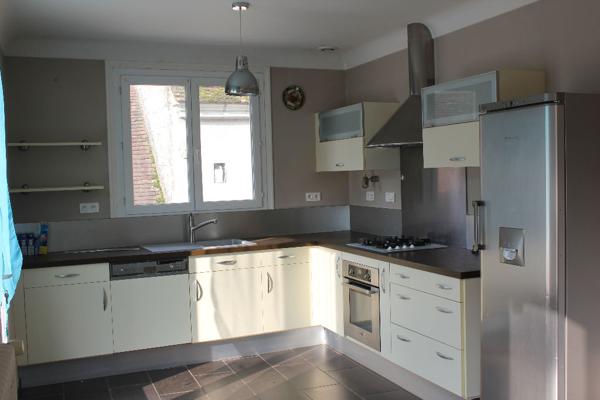 Bel appartement avec terrasse à louer à Loches