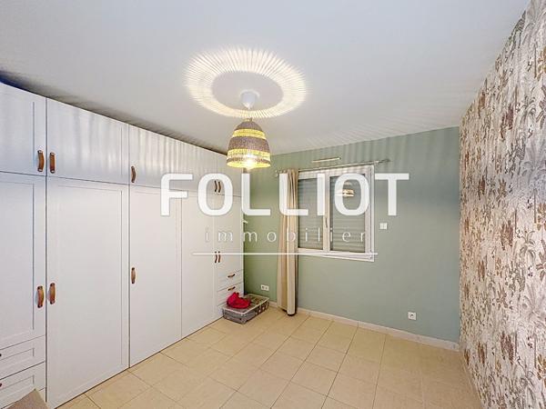 EXCLUSIVITÉ MAISON FAMILIALE AU COEUR DE BRÉHAL