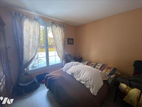 Pavillon situé dans un hameau