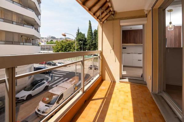 Appartement à vendre 4 pièces 77.2m²