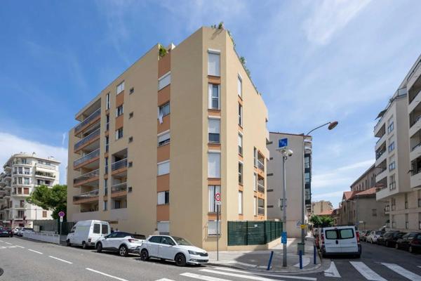 Appartement à vendre 4 pièces 77.2m²