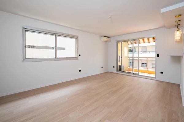 Appartement à vendre 4 pièces 77.2m² Nice (06000)