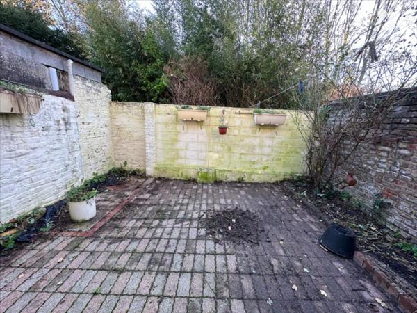 SAINT-QUENTIN SAINT JEAN