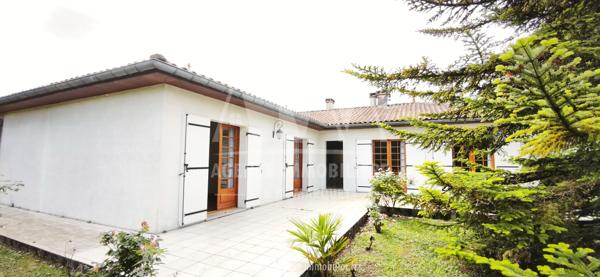 PAVILLON DE PLAIN-PIED DE 163,52 M² DE 1980 AVEC GARAGE, LE TOUT SUR TERRAIN DE 3 337 M²