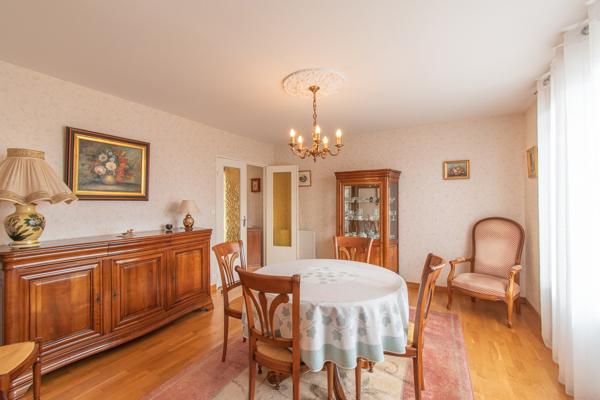 Maison Vierzon 4 pièce(s) 100 m2