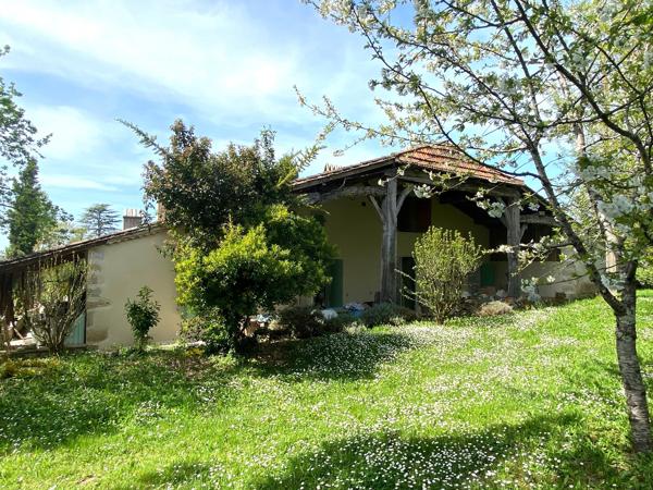 BELLE MAISON DE CARACTÈRE