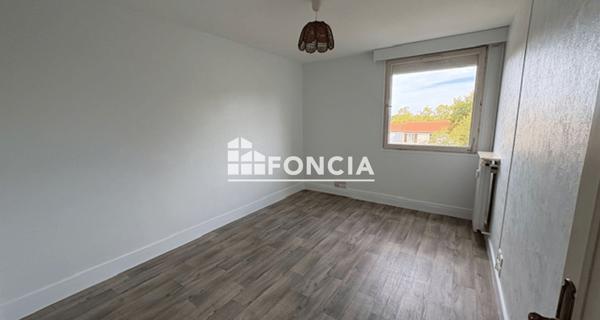 Location Appartement 5 pièces 113.17 m² - Poitiers 86000