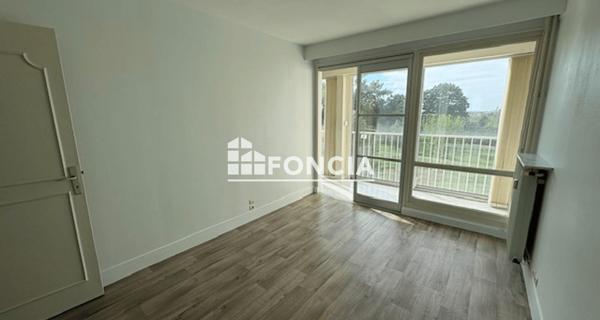 Location Appartement 5 pièces 113.17 m² - Poitiers 86000