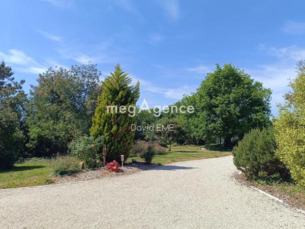 Maison à AIZENAY, 85190 - 7 pièces 189m²