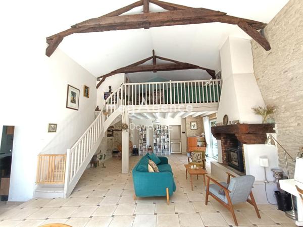 Maison à AIZENAY, 85190 - 7 pièces 189m²