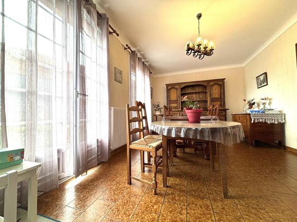 Maison, 3 chambres, garage, jardin.