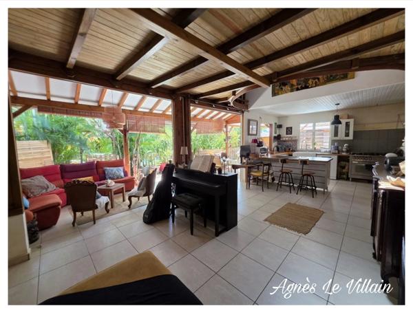 Maison et ses 3 Bungalows Gites