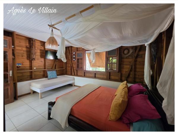 Maison et ses 3 Bungalows Gites