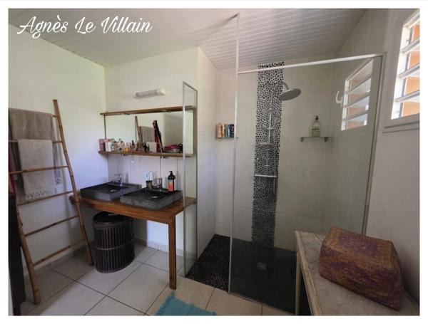 Maison et ses 3 Bungalows Gites