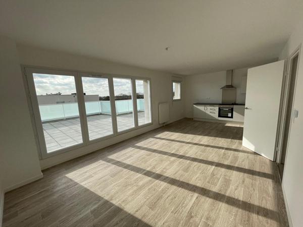 A LOUER : T3 à HAUBOURDIN • • 861 € CC • Réf. G448-32