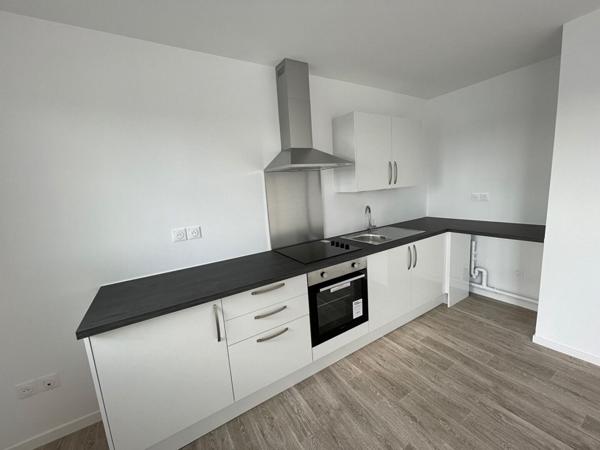 A LOUER : T3 à HAUBOURDIN • • 861 € CC • Réf. G448-32