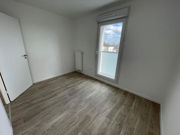A LOUER : T3 à HAUBOURDIN • • 861 € CC • Réf. G448-32