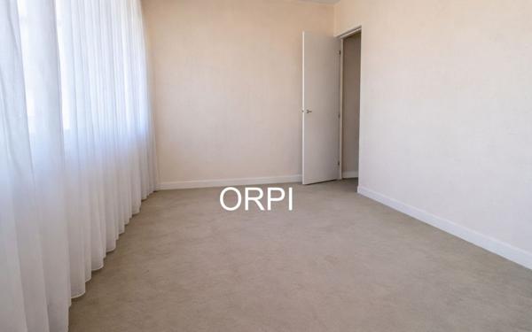 Appartement à vendre    5 pièces • 88,59 m2 Vitry-sur-Seine