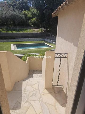 Vente Maison 5 pièces 93 m2 à Trans-en-Provence
