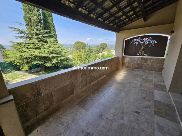Vente Maison 5 pièces 93 m2 à Trans-en-Provence