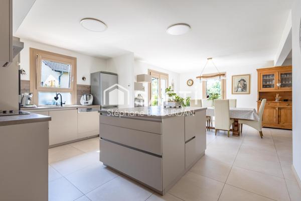 Maison 172m², 4ch+Mezza+pièce, ss-sol, 12 ares, Aveney